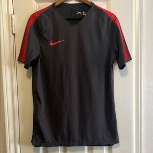 Nike Graphite & Red Soccer Jersey sz Med